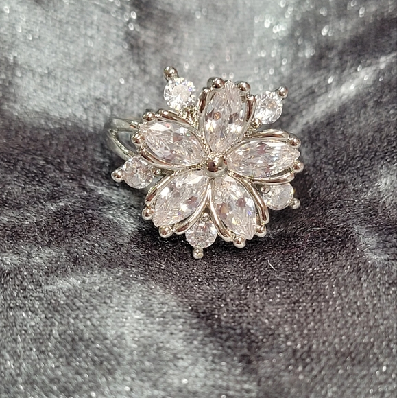 White  Zircon  Cherry Blossom  Ring - Picture 2 of 4